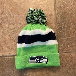 NWT NFL Seattle Seahawks Pom Beanie